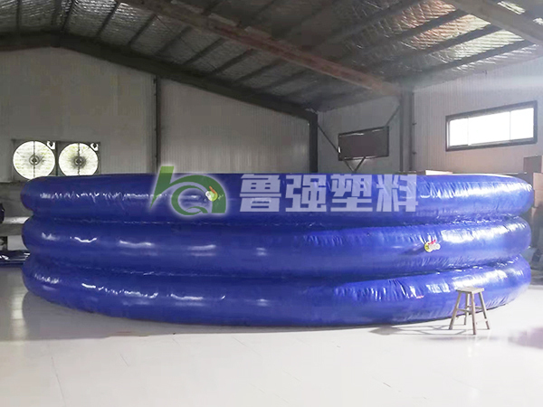 充氣水池